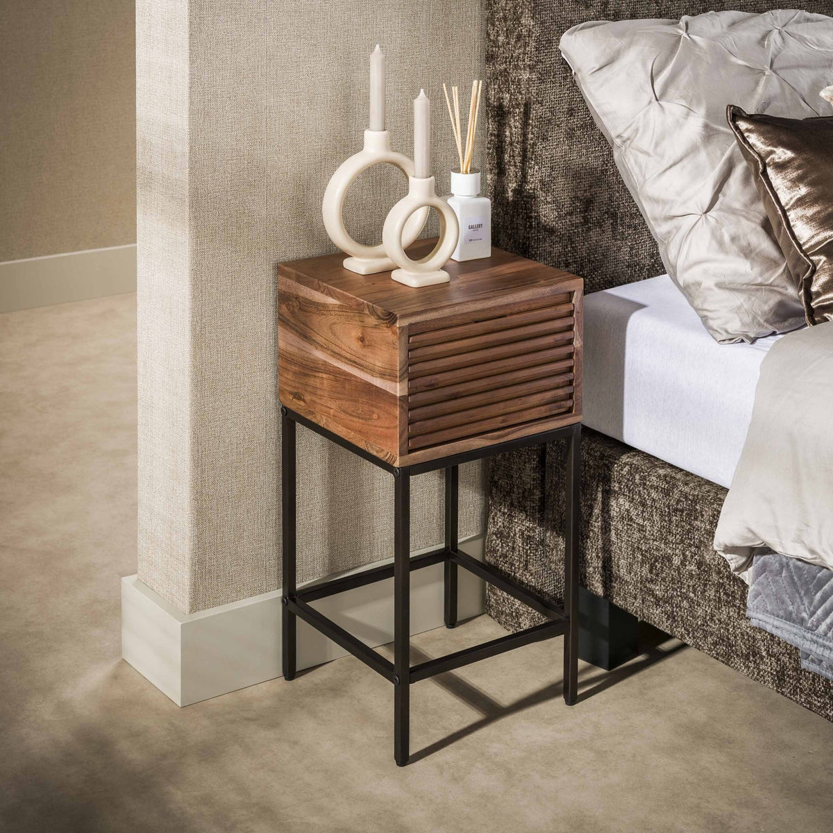 Bedside table - Bedside table with 1 drawer brown acacia wood Lani - Dimehouse