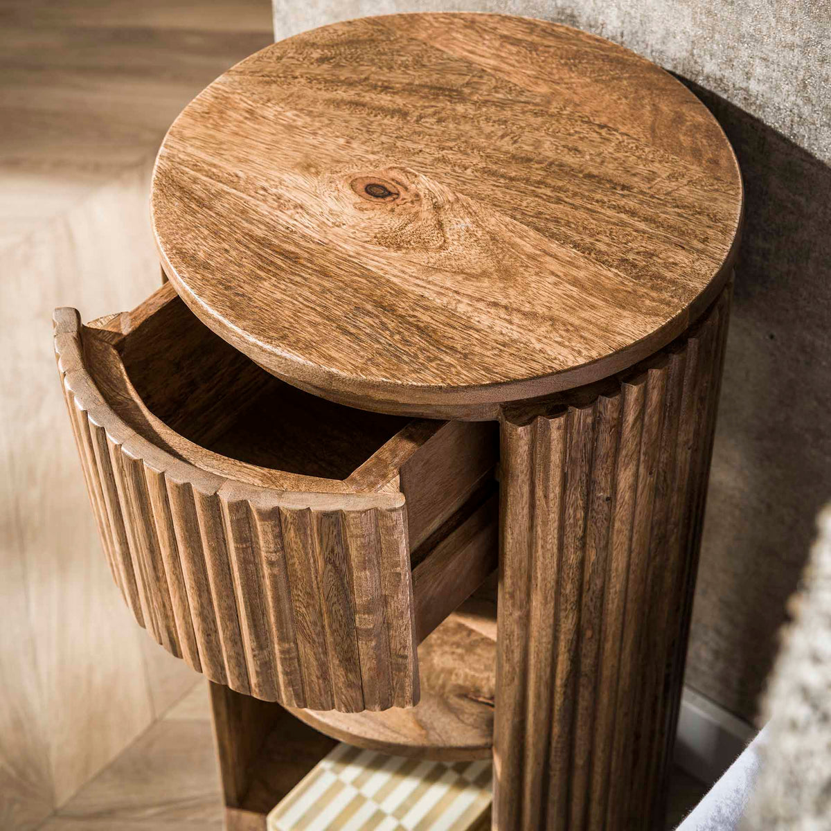 Bedside tables - Lio Round bedside table Mango wood Sand 1 Drawer - Dimehouse