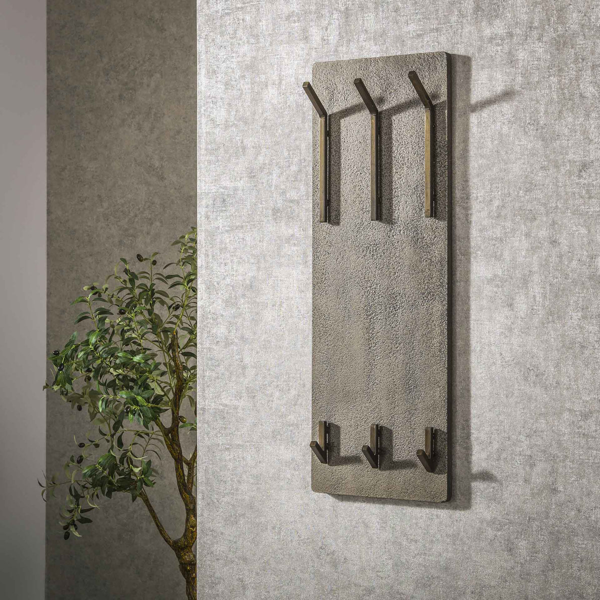 Coat racks - Coat rack Ferre 6 - Angled - Metal Antique Bronze - Dimehouse