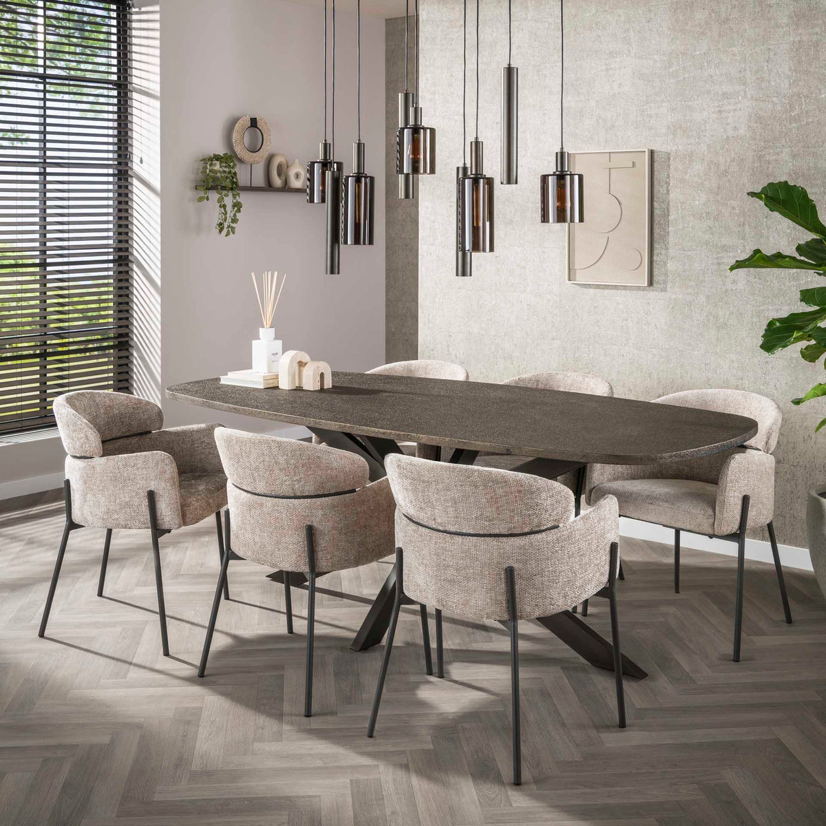 Dining room chairs - Dining room chair Chenille Sand with round back and arm - Lola - Dimehouse