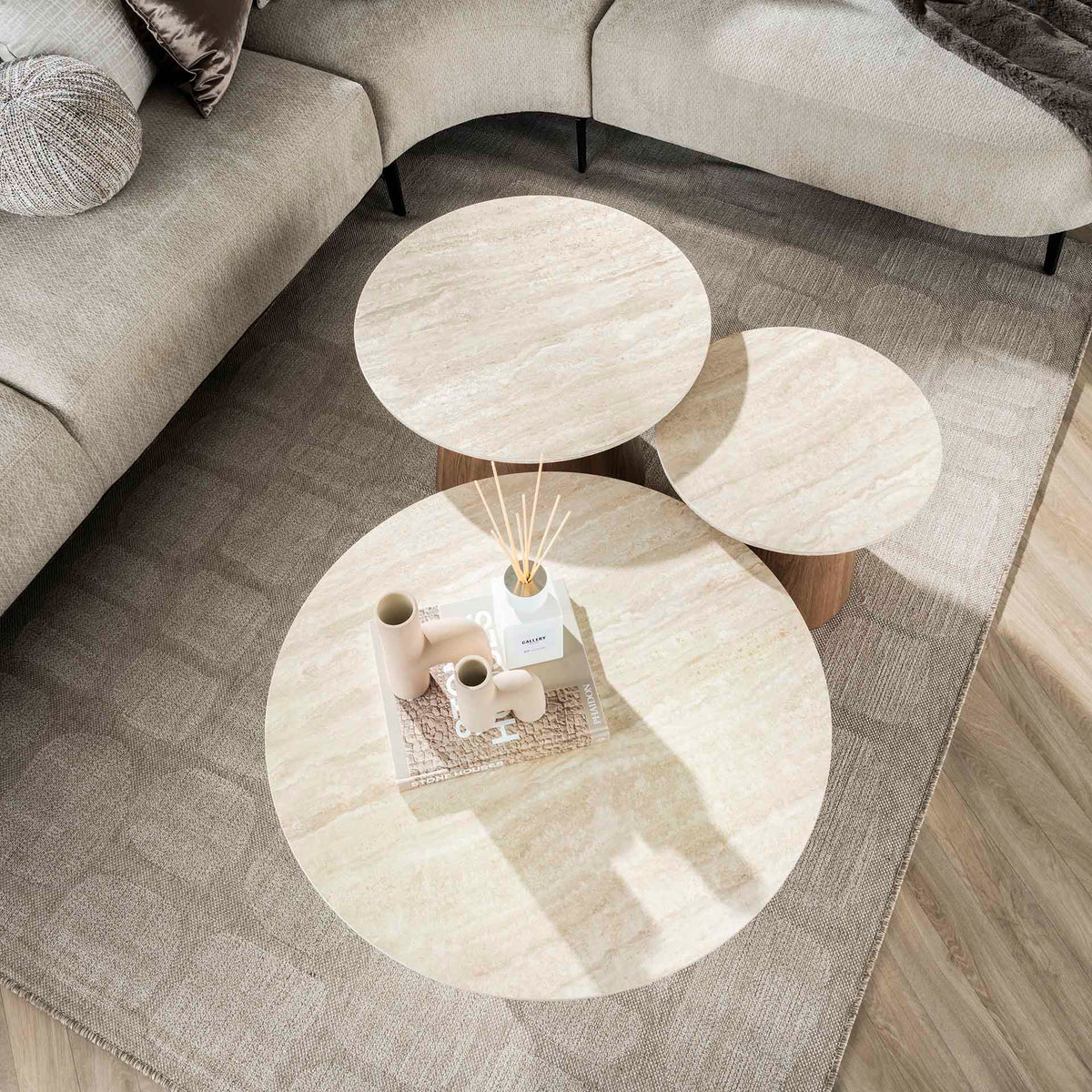Coffee tables - Set of 3 round coffee tables Jimi travertine top with walnut base - Dimehouse