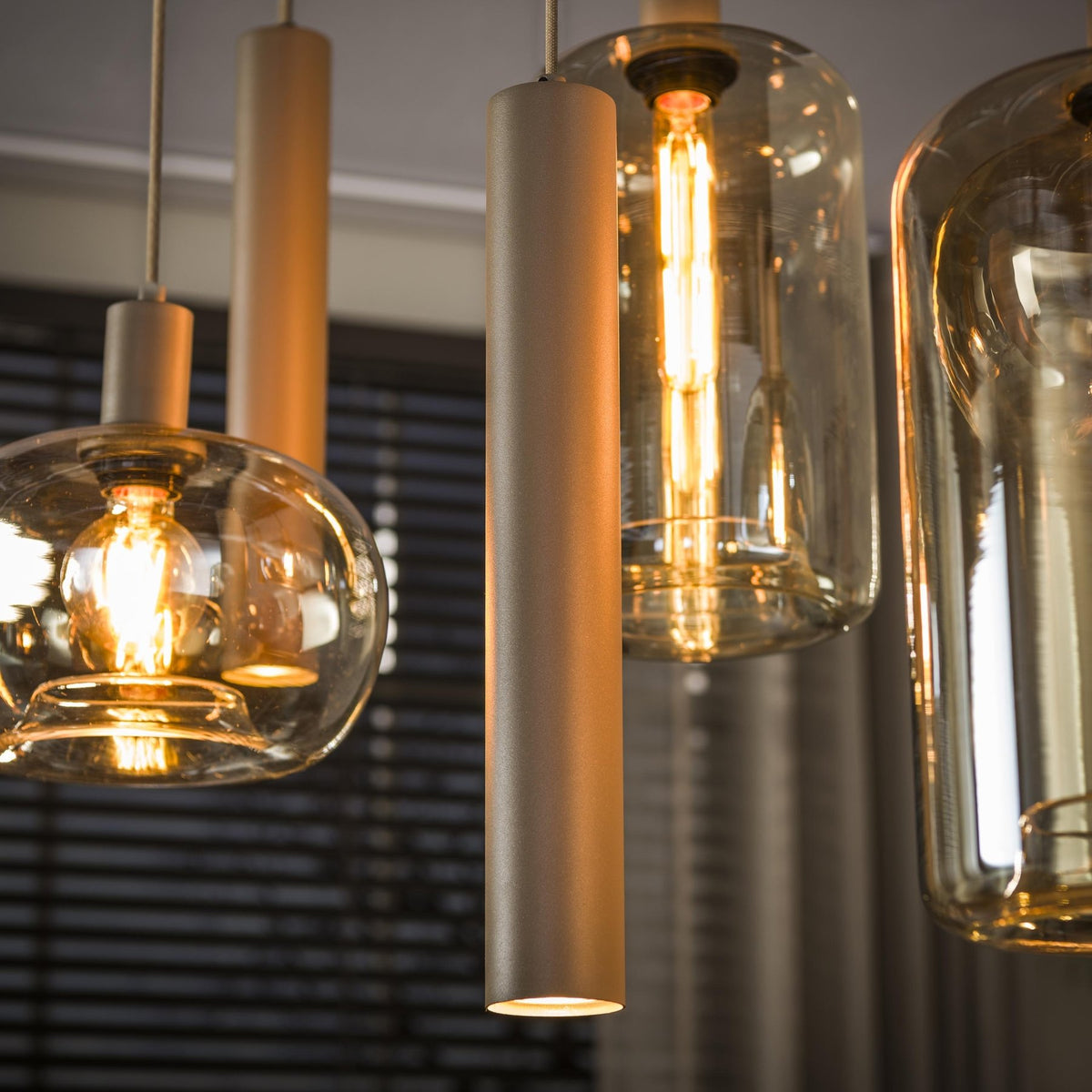 Hanging lamp - Hanging lamp Sera 7 - light beige metal amber glass - Dimehouse