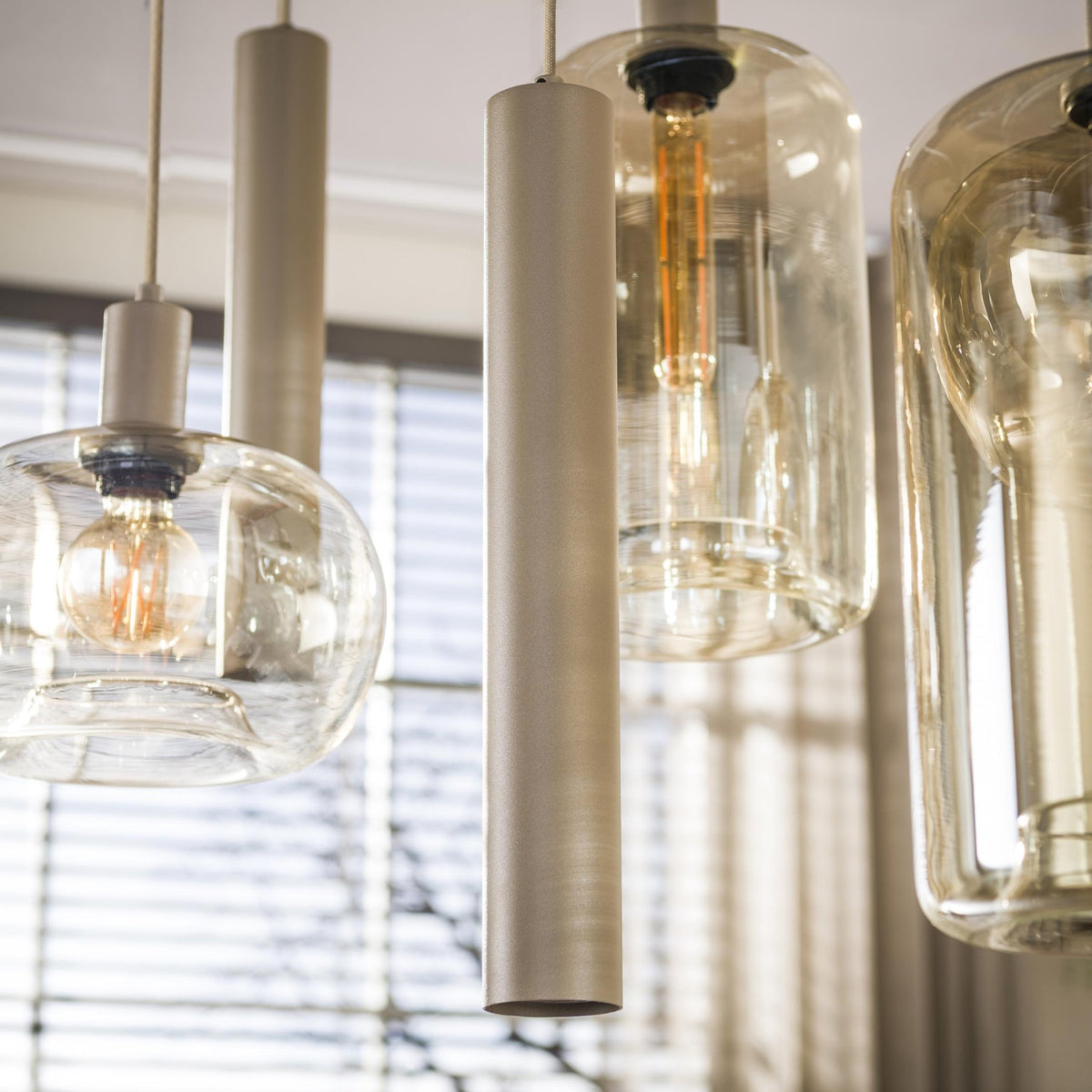 Hanging lamp - Hanging lamp Sera 7 - light beige metal amber glass - Dimehouse