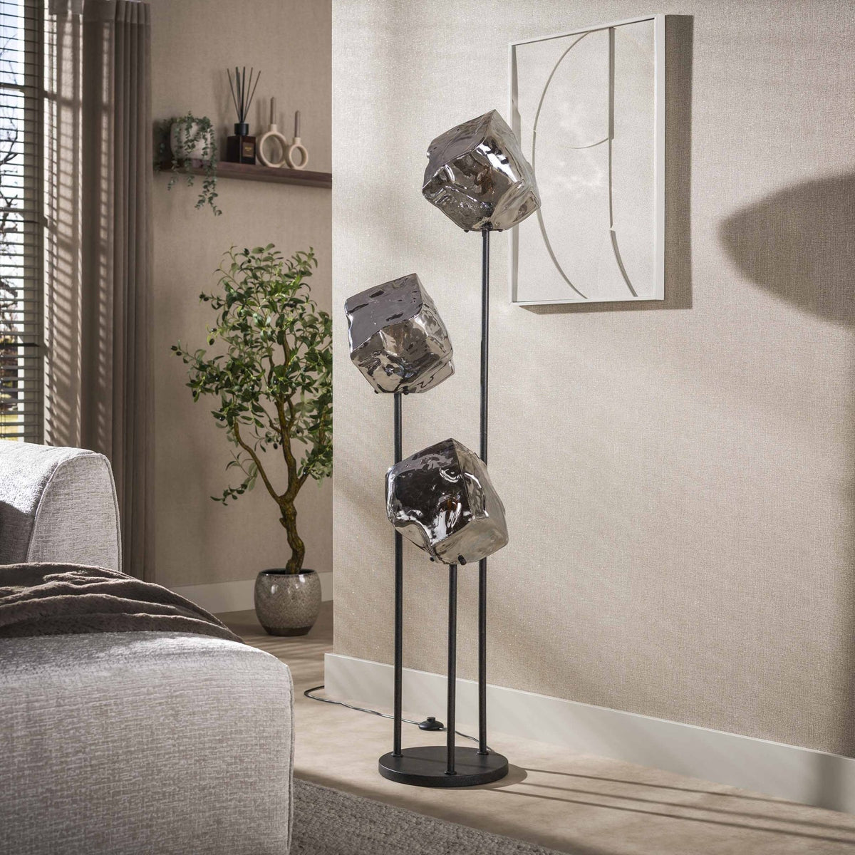 Floor lamp - Floor lamp 3 - light stepped chrome glass Rocks - Dimehouse