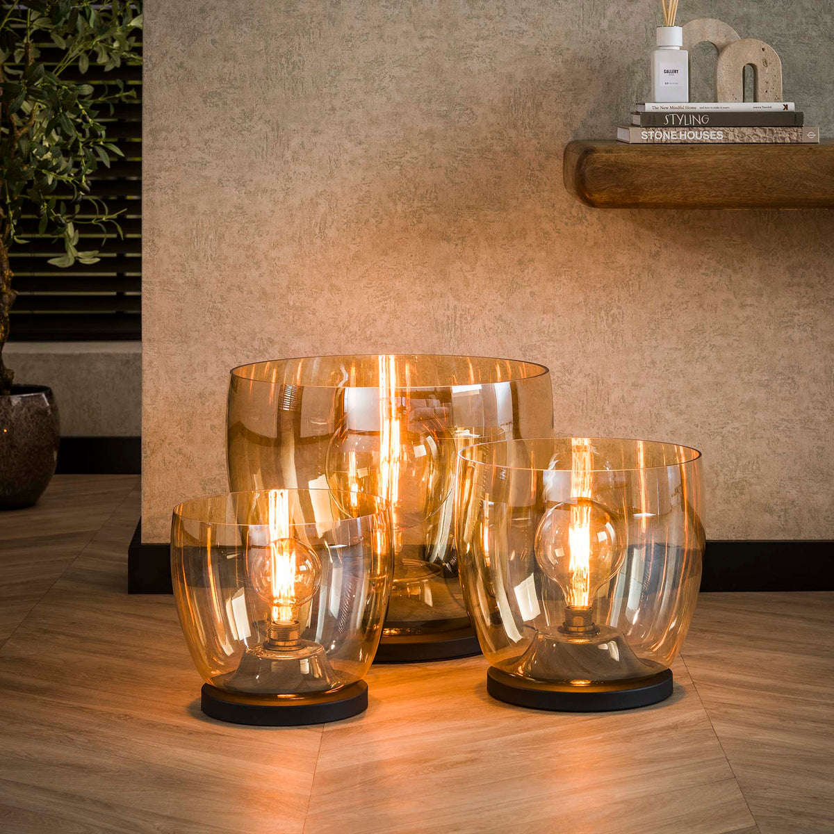 Floor lamps - Floor lamp Dain UP XXL Amber-colored glass - Dimehouse