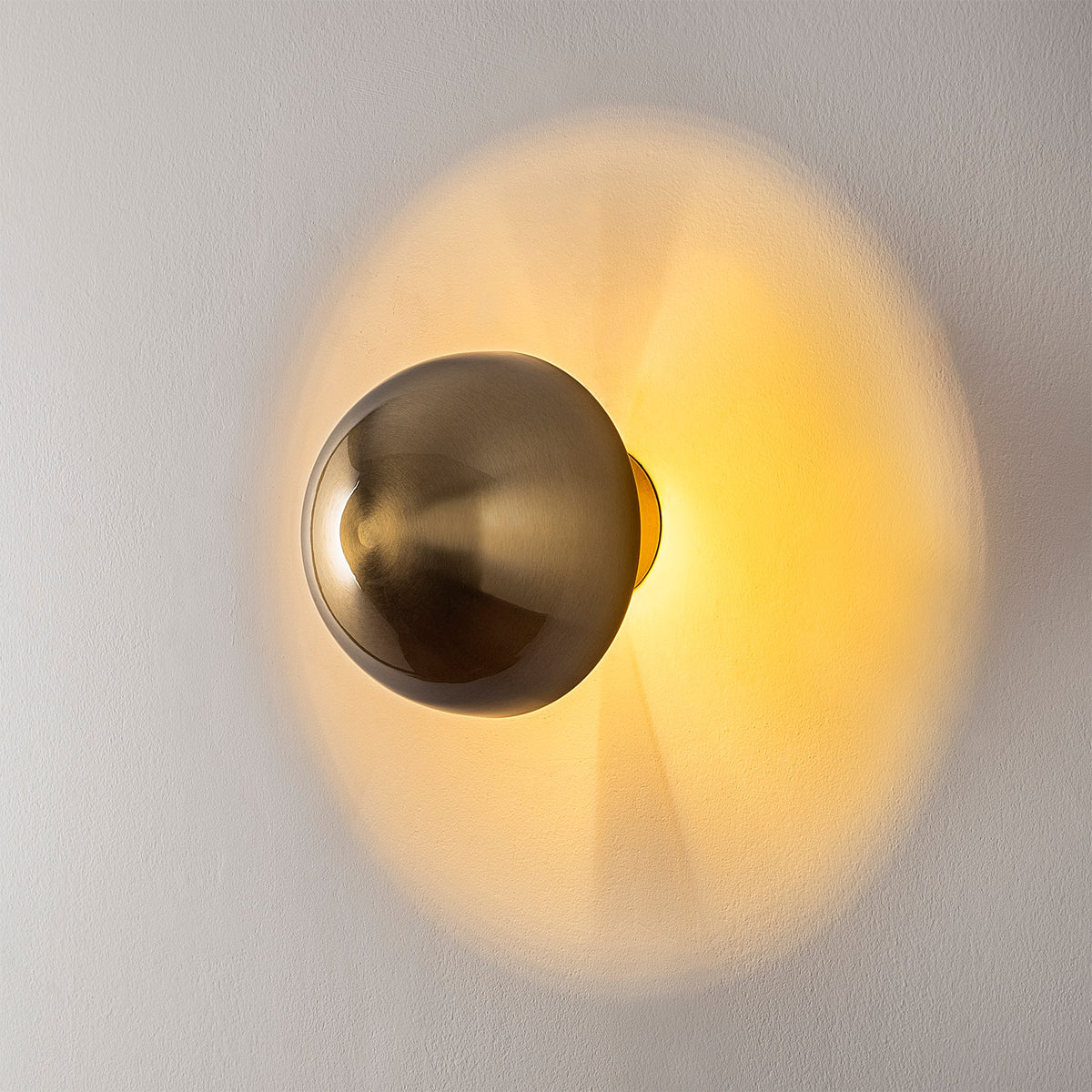 Wall lamps - Wall lamp Gold Metal Dusk - Dimehouse