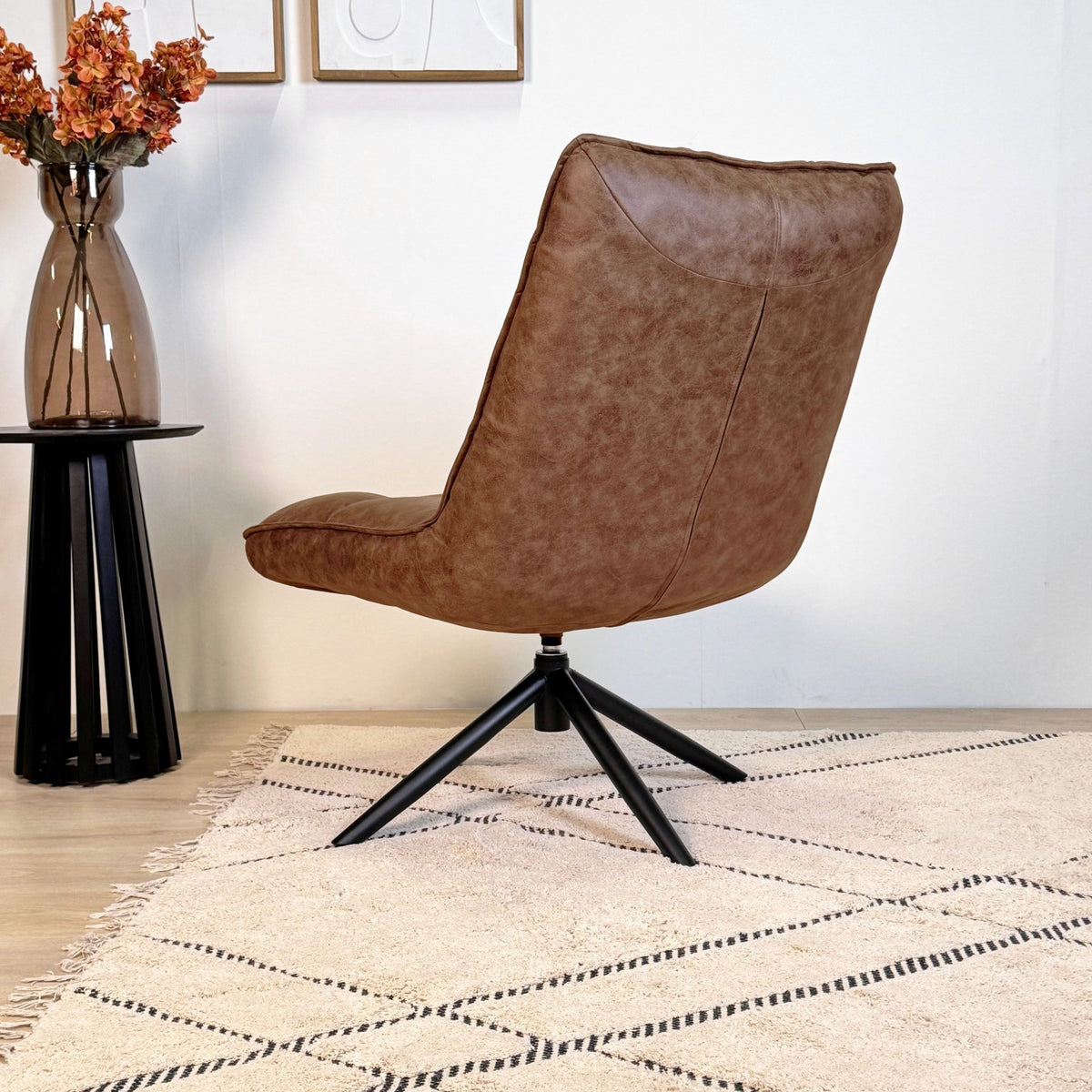 Armchairs - Industrial swivel armchair cognac eco - leather 360° rotatable Yuki - Dimehouse