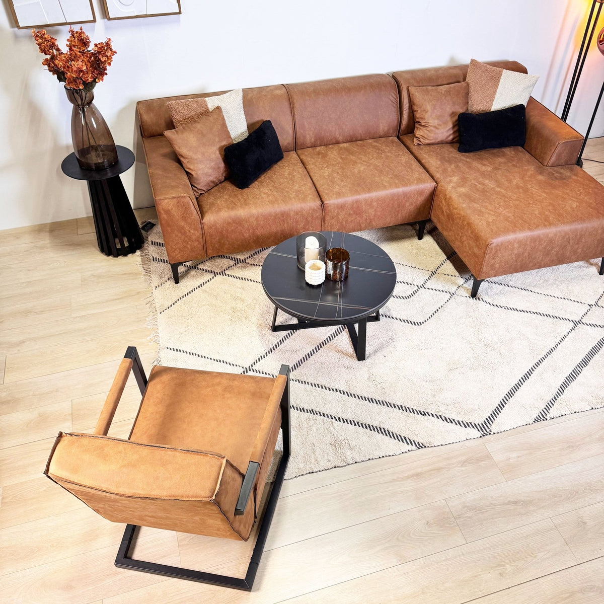 Armchairs - Industrial armchair cognac eco - leather Tiger - Dimehouse