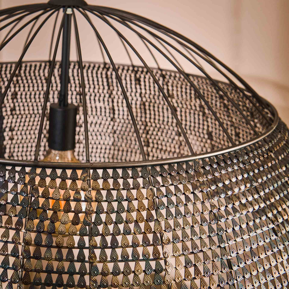Hanging lamp Armoor DH Interior Brown LxWxH 85x85x49 Black brown Atmosphere photo detail