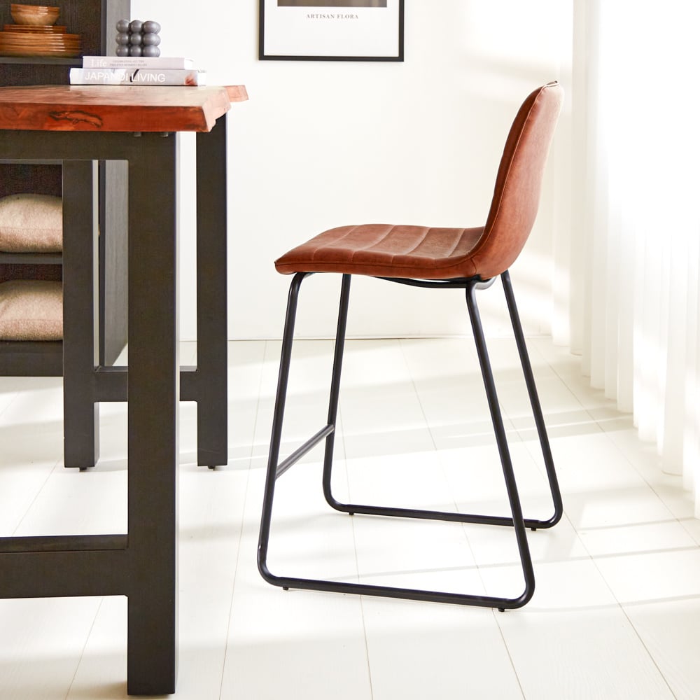 Bar stool Mark Faux leather Dimehouse Cognac LxWxH 79x65x54 Faux leather Atmospheric photo side view