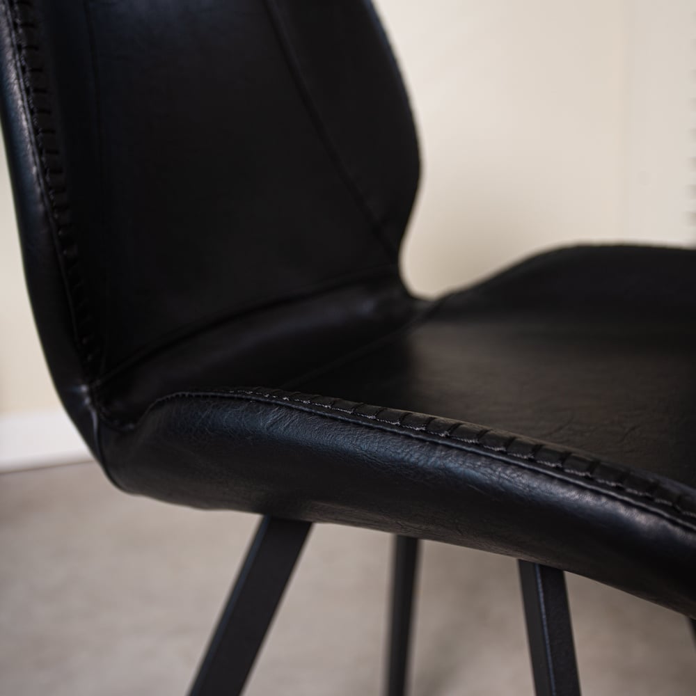 Dining room chair Barry Dimehouse Black LxWxH 69x66x48 Faux leather Atmospheric photo detail