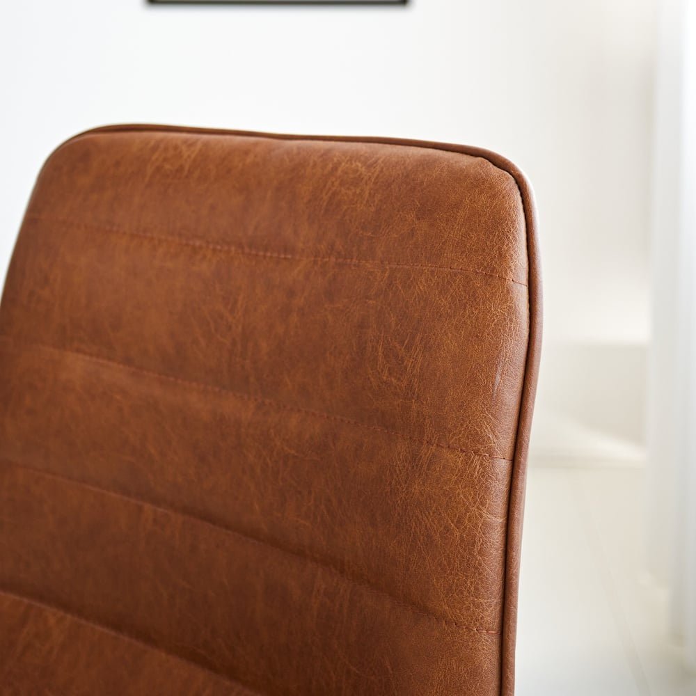 Dining room chair Mark Dimehouse Cognac LxWxH 74x56x54 Faux leather Atmospheric photo detail