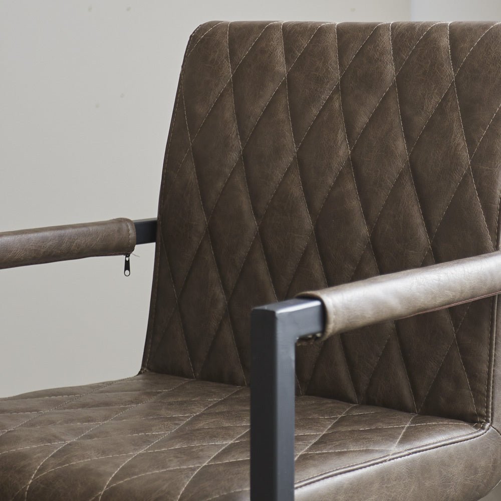 Dining room chair Ruben Dimehouse Taupe LxWxH 71x59x58 Faux leather Atmospheric photo detail