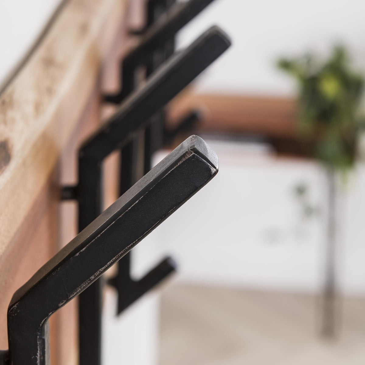 Coat rack Levi DH Interior Acacia LxWxH 105x38x15 Acacia wood Atmospheric photo detail