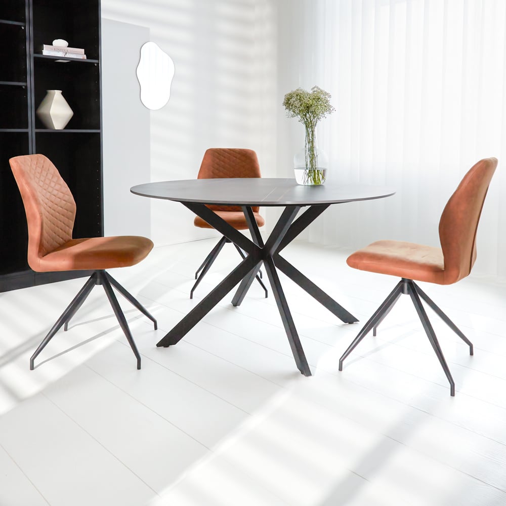 Yuna Gray dining table Dimehouse Gray LxWxH 132x132x11 Sintered stone Atmospheric photo diagonal front view