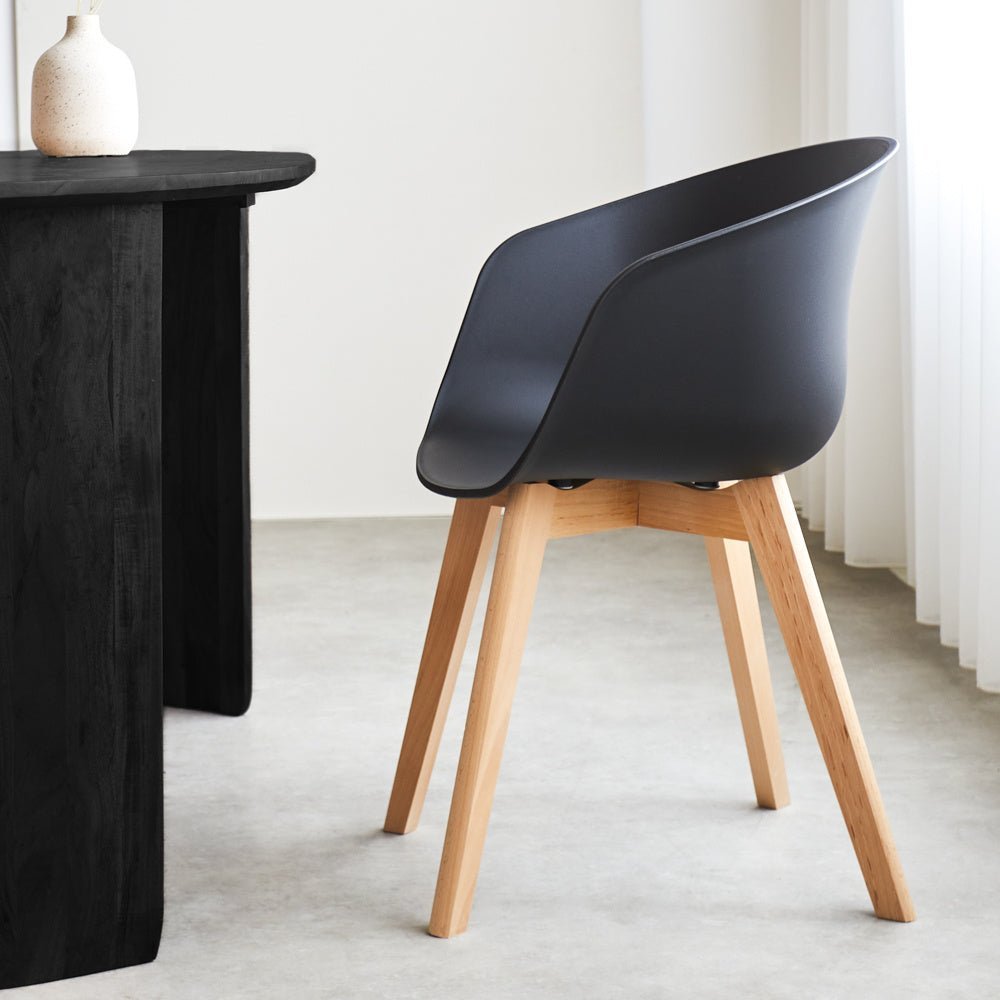 Herning dining room chair Dimehouse Black LxWxH 68x60x51 Plastic Atmospheric photo side view