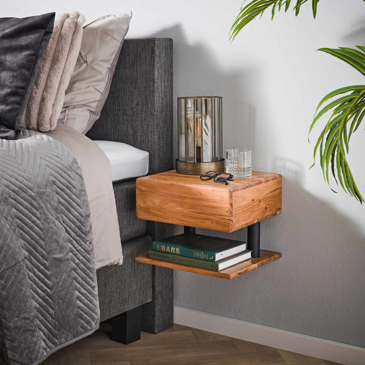 Bedside table Ian DH Interior Acacia LxWxH 35x32x30 Acacia wood Atmospheric photo diagonal front view