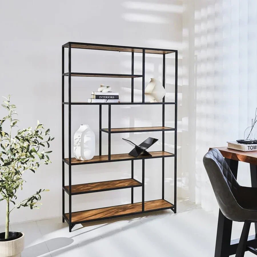 Open kast stylen: 10 ideeën voor een industrieel en Scandinavisch interieur