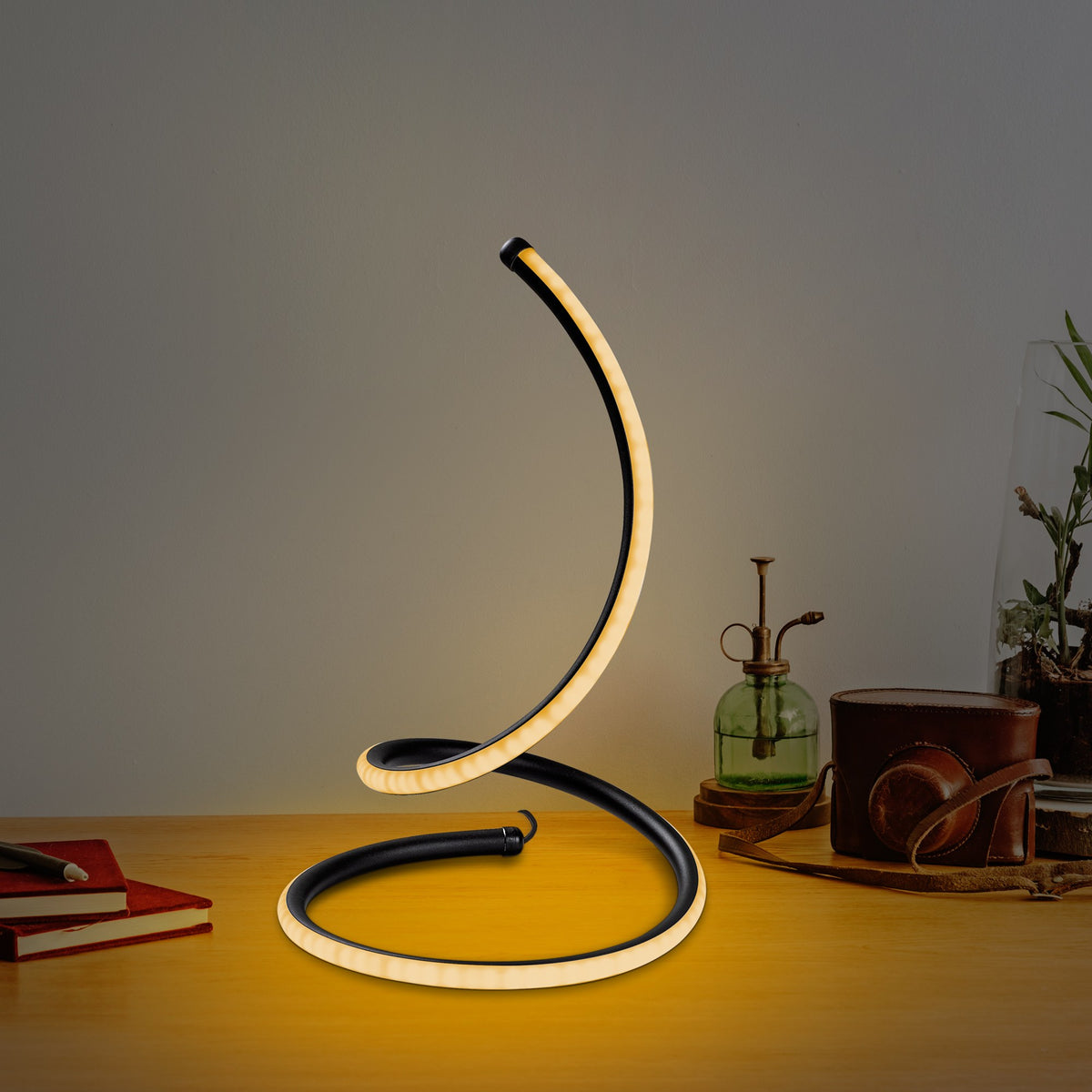 Table lamps - Table lamp Black Metal Nightstrike - Dimehouse