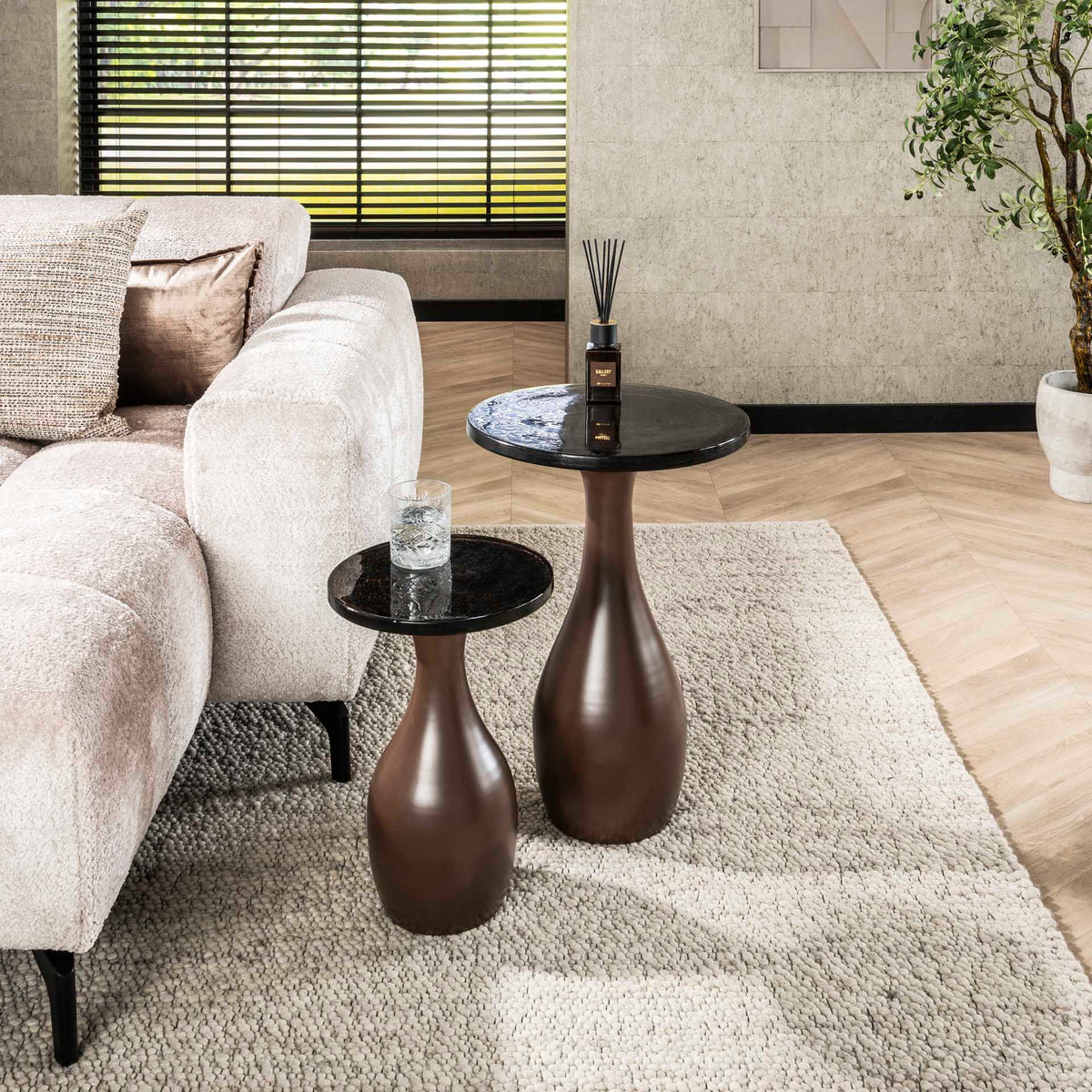 Side tables - Side table Vesto Drop shape Antique Copper 45 cm - Dimehouse