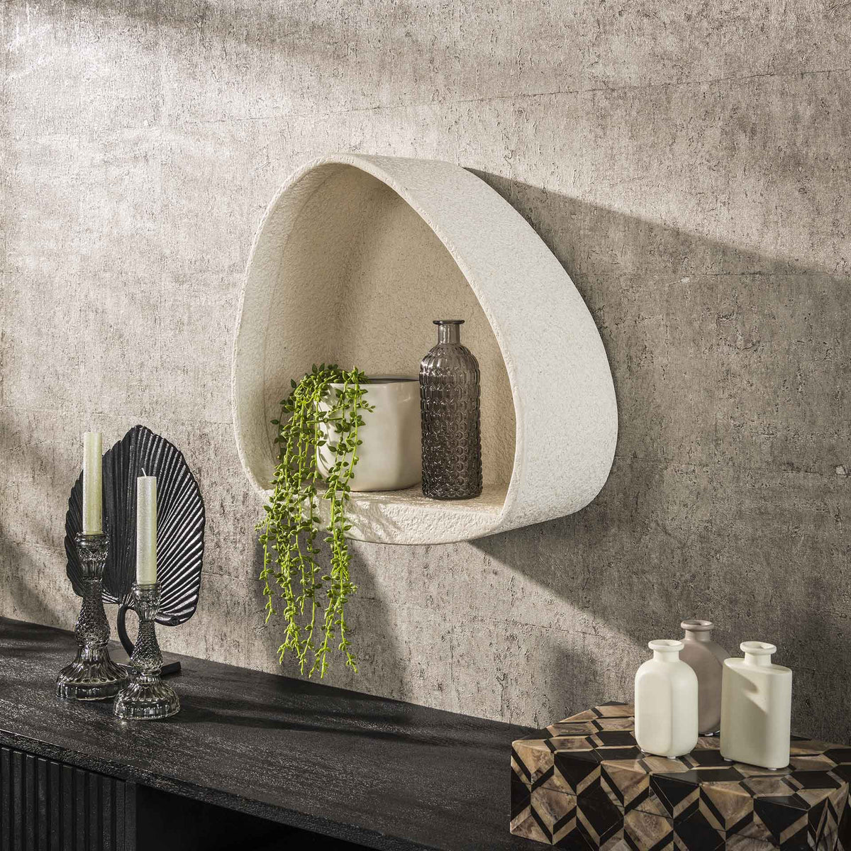 Wall racks - Wall rack Zaya triangular marble composite - Dimehouse