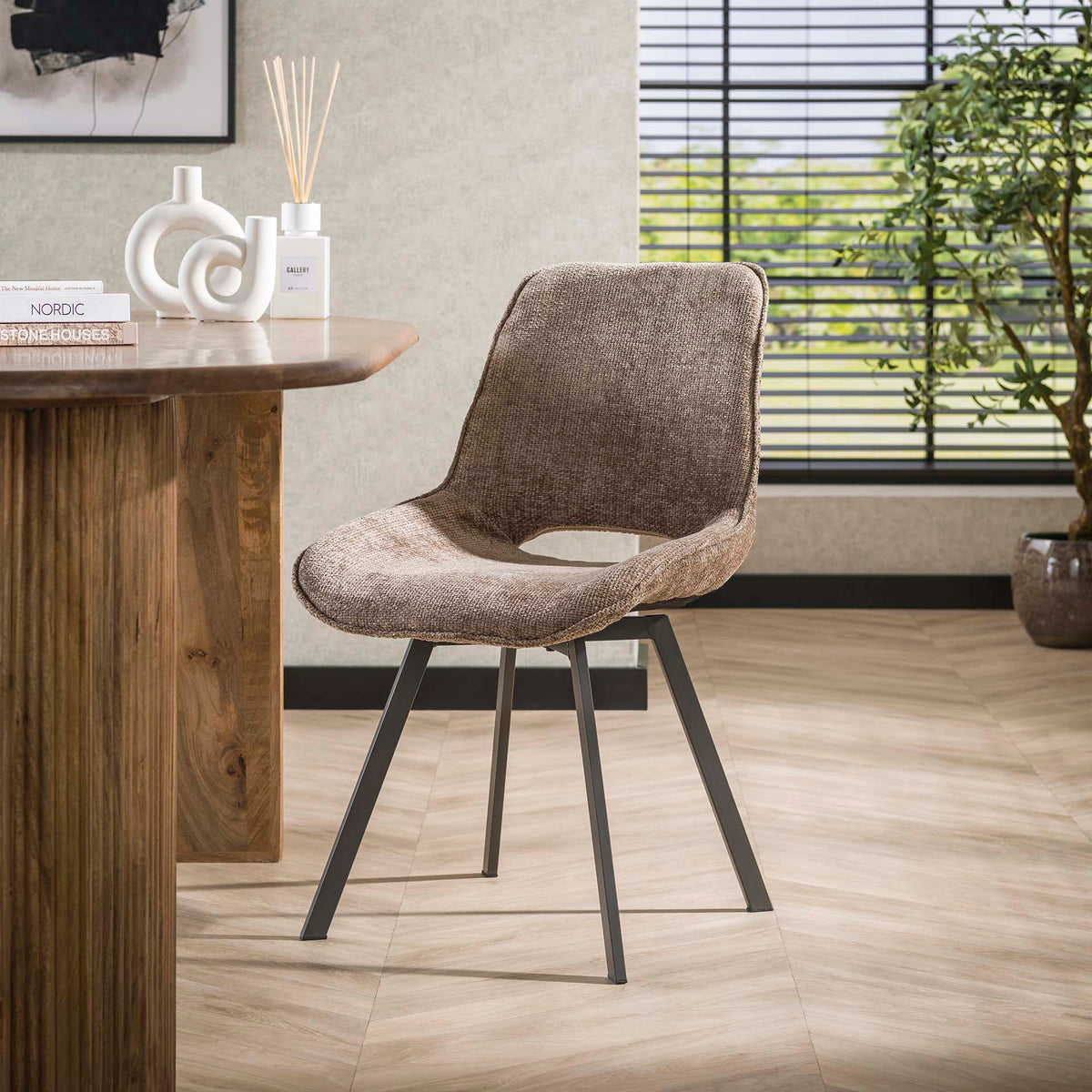 Dining room chairs - Modern Dining room chair Riviera Rich Champagne Rotatable Without Armrests - Dimehouse