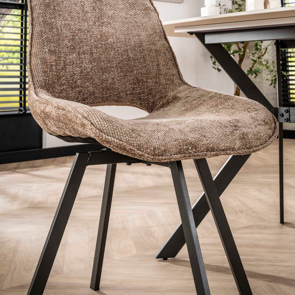Dining room chairs - Modern Dining room chair Riviera Rich Champagne Rotatable Without Armrests - Dimehouse