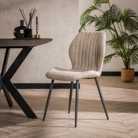 Dining room chairs - Dining room chair Luna Bouclé Sand - Without Armrests - Dimehouse