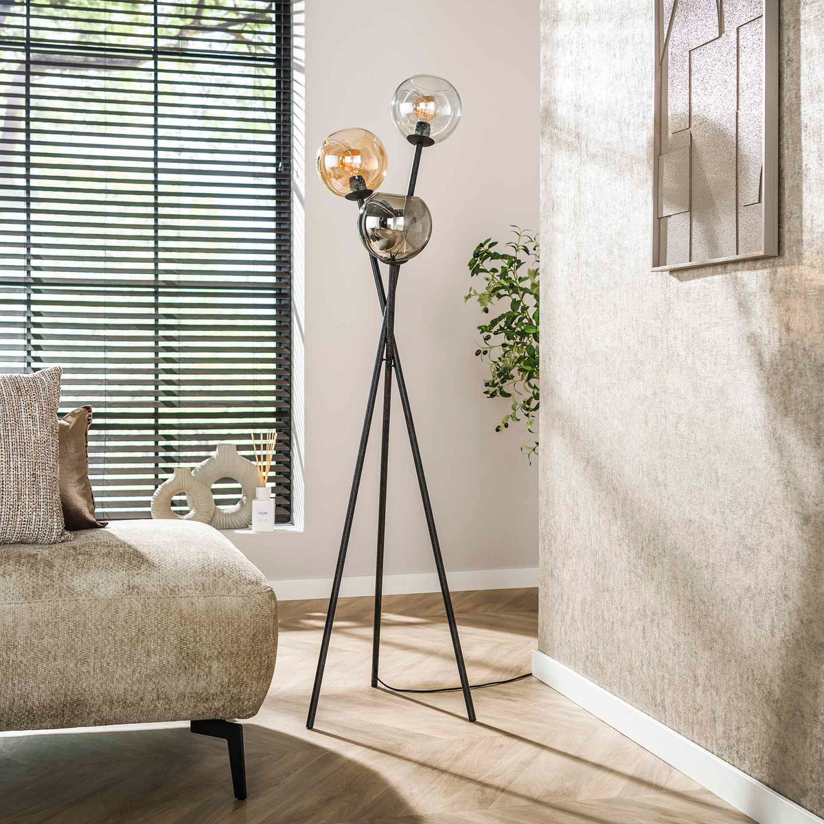 Floor lamps - Floor lamp Nova 3 - light Black with Globes - Dimehouse
