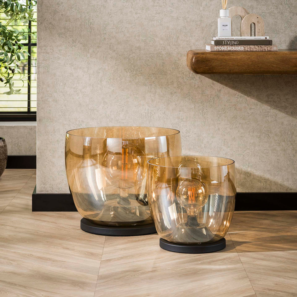 Floor lamps - Floor lamp Dain UP XL Amber glass - Dimehouse