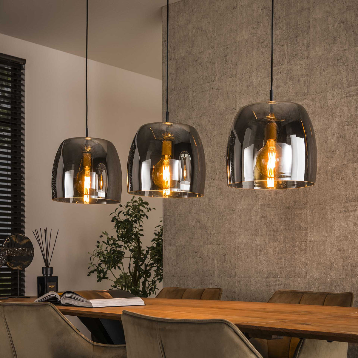Hanging lamps - Hanging lamp Dain 3 - light chrome-colored glass - Dimehouse
