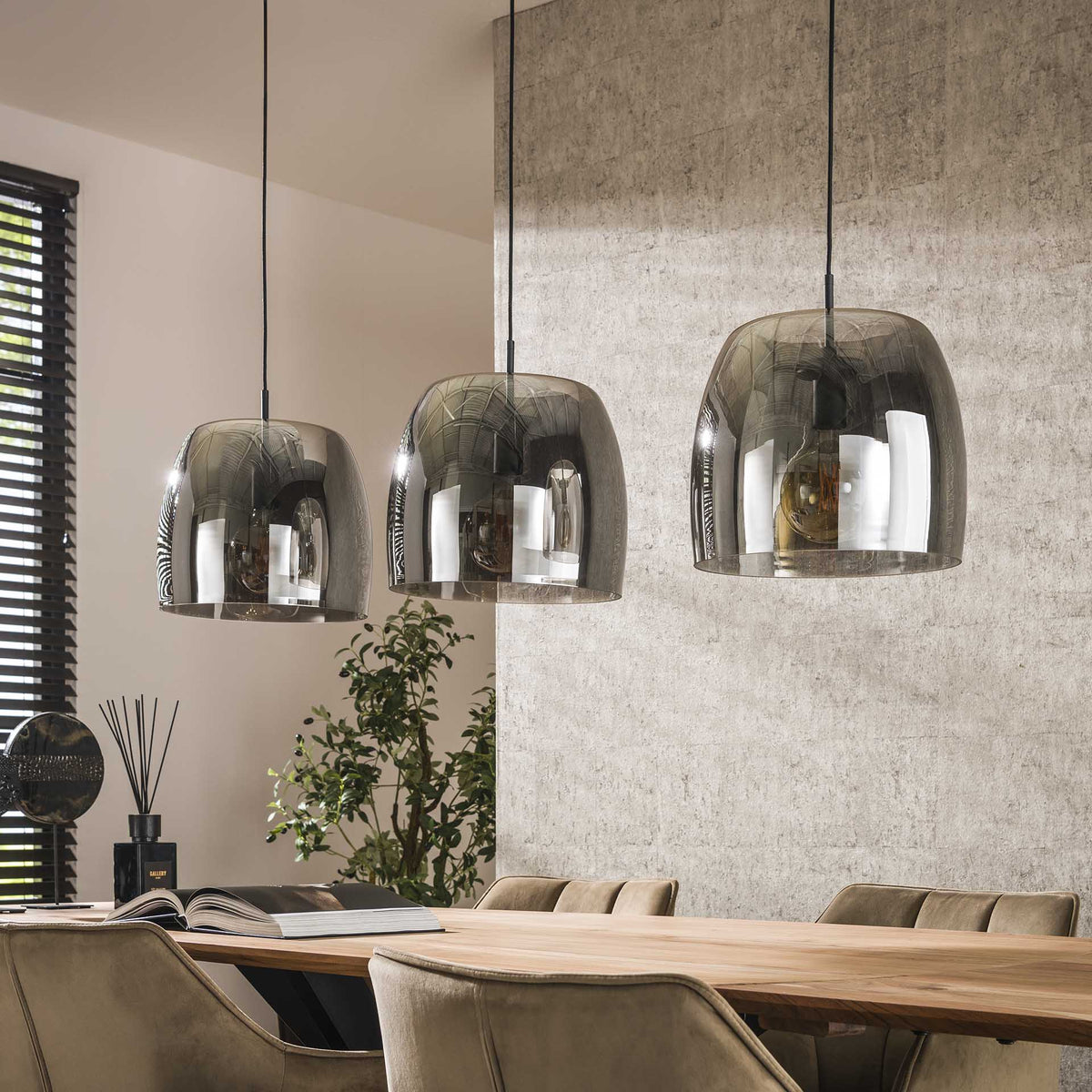 Hanging lamps - Hanging lamp Dain 3 - light chrome-colored glass - Dimehouse