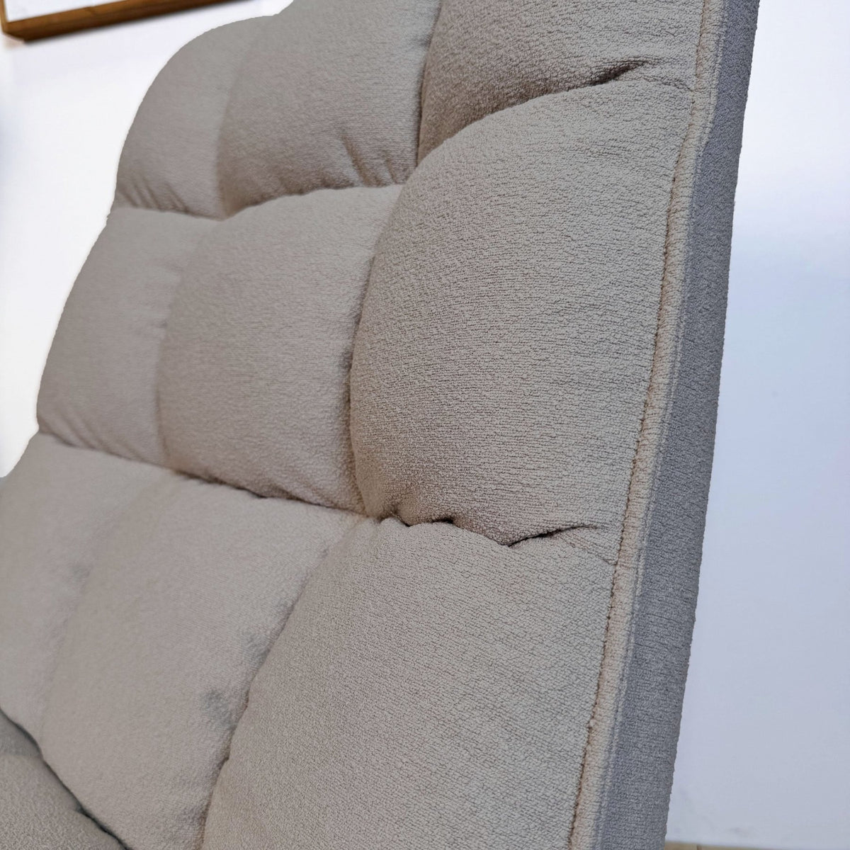 Armchairs - Scandinavian swivel armchair taupe bouclé fabric 360° rotatable Yuki - Dimehouse