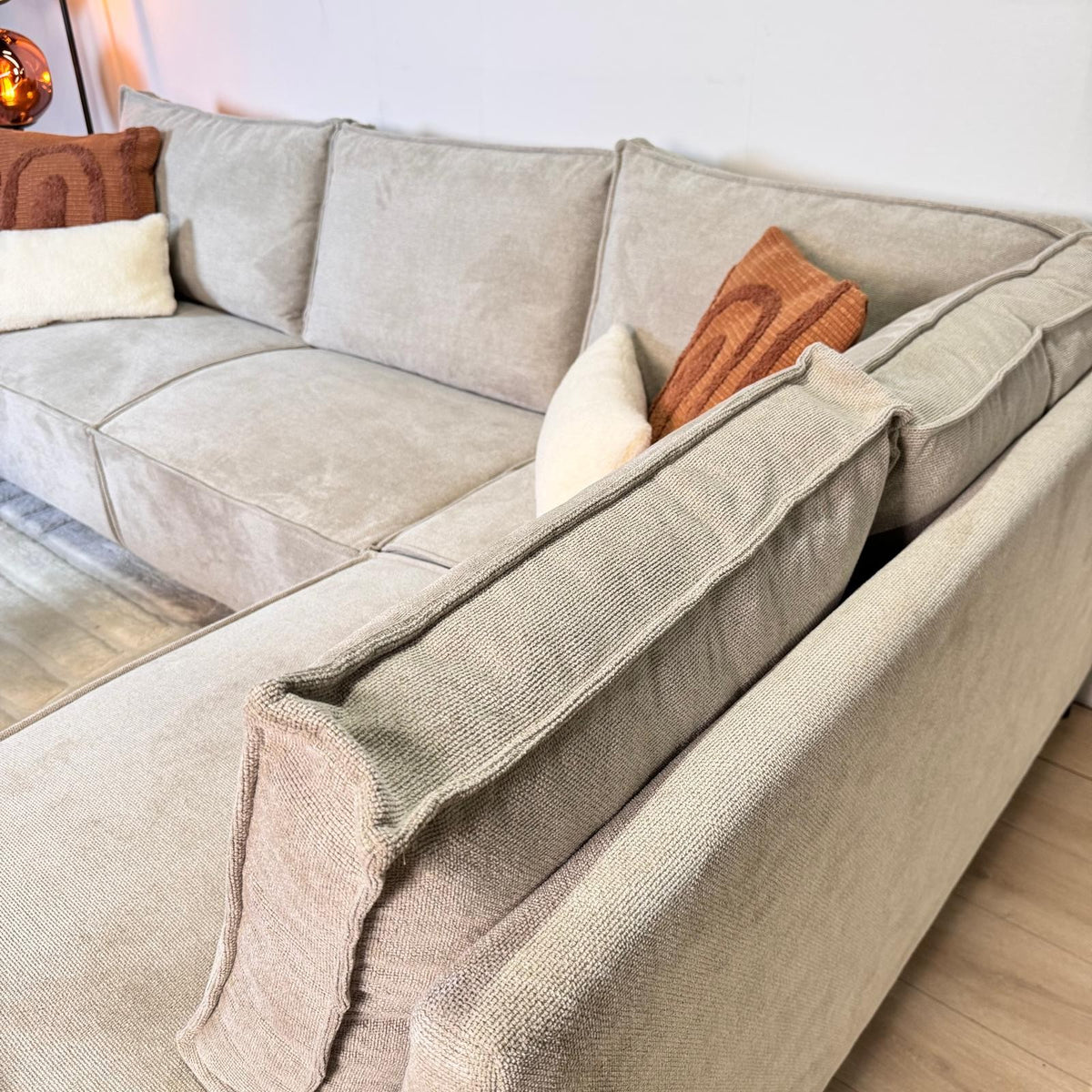 Sofas - Corner sofa with chaise longue beige chenille Yara - right - Dimehouse
