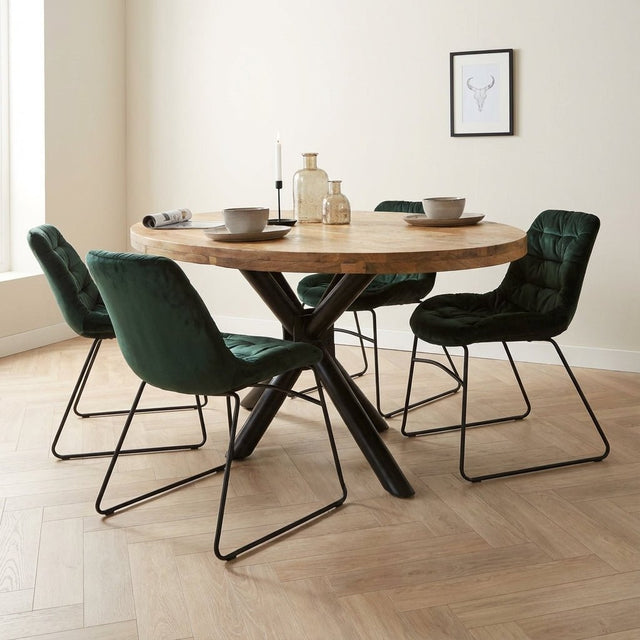 Oval Dining Table Oregon Mango wood - Cross frame atmospheric photo in modern interior