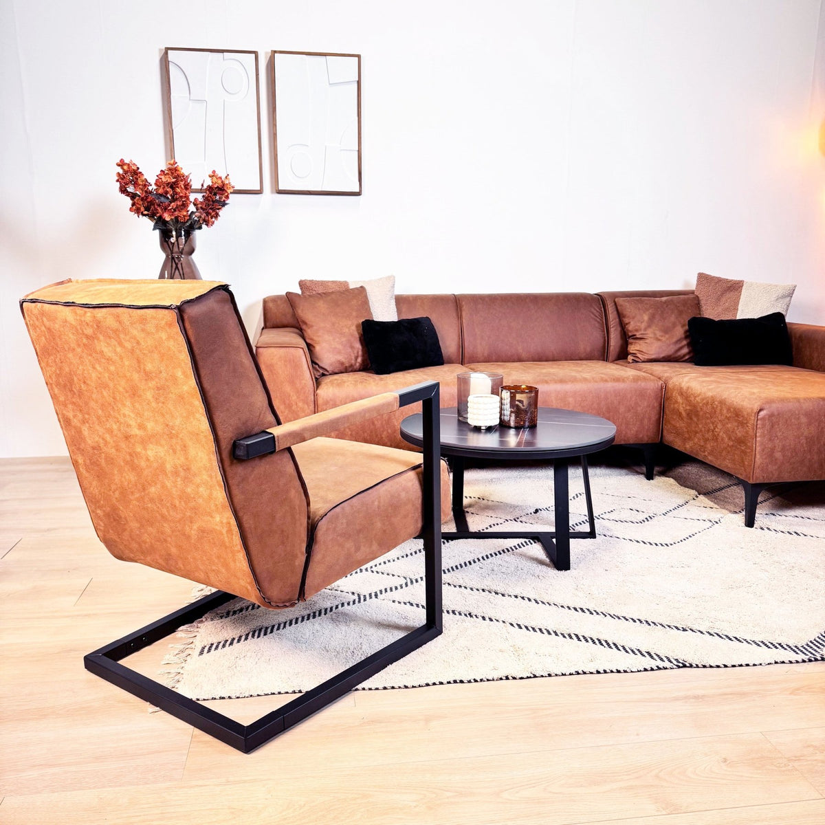 Armchairs - Industrial armchair cognac eco - leather Tiger - Dimehouse