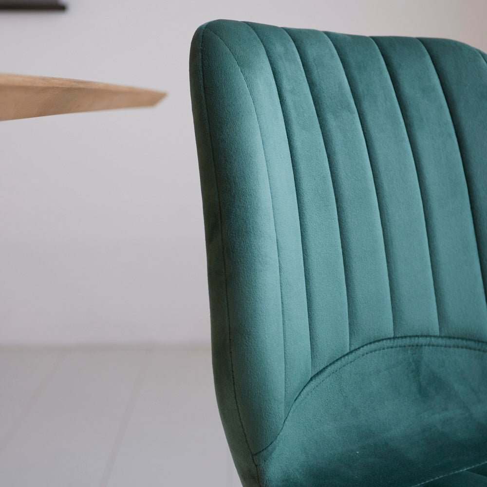 Dining room chairs - Beau Dining room chair Green Velvet Fabric - Without Armrests - Dimehouse