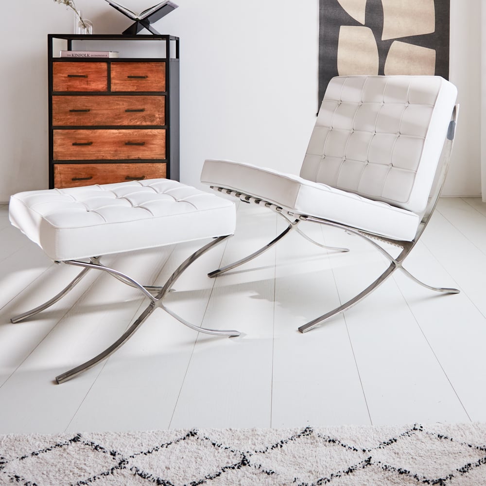 Armchair Expo Dimehouse White LxWxH 80x78x78 Cowhide leather Atmospheric photo diagonal front view