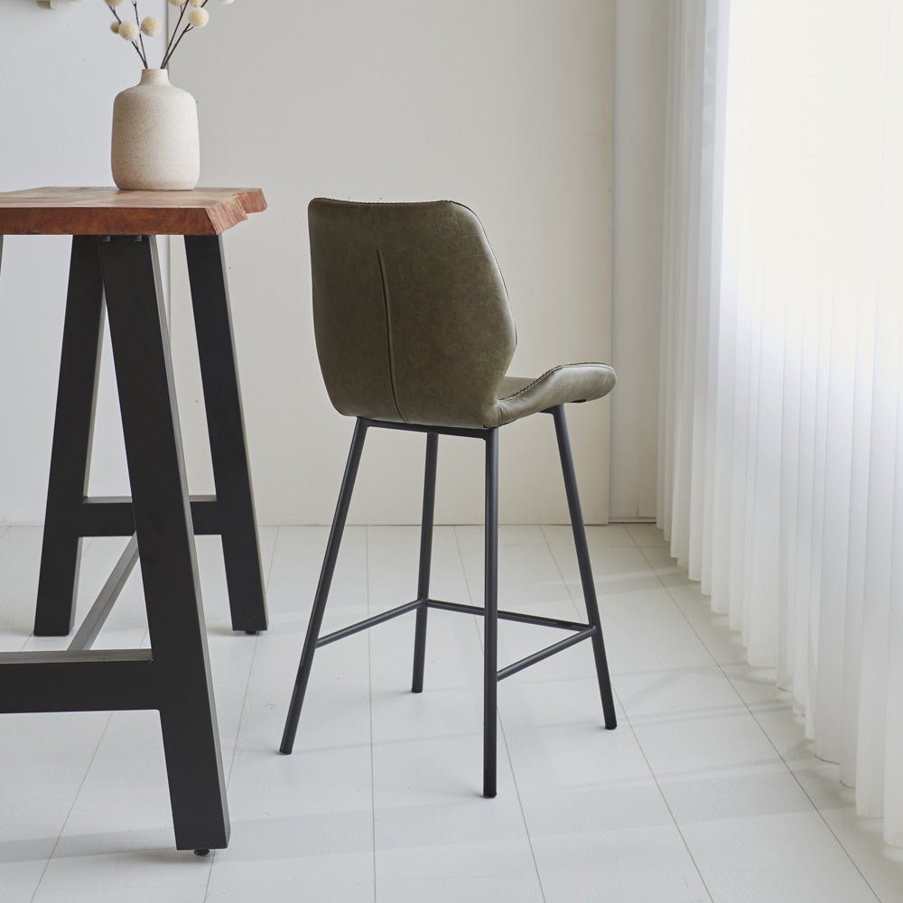Bar stool Beau artificial leather Dimehouse Green LxWxH 84x54x52 Faux leather Atmospheric photo diagonal rear view