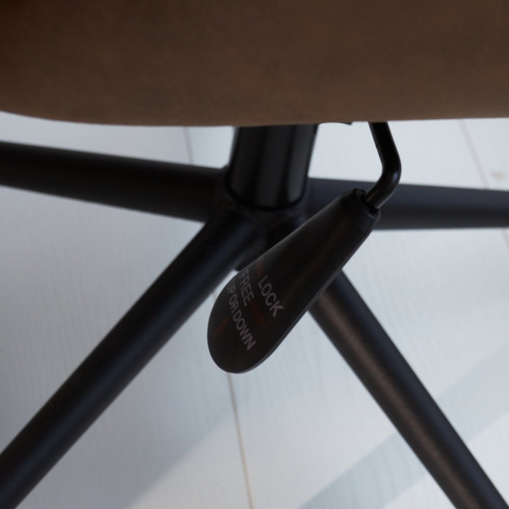 Office chair Novan Dimehouse Taupe LxWxH 72x63x58 Fabric Atmospheric photo detail