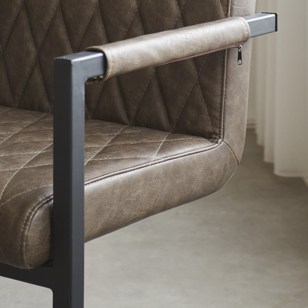 Dining room chair Ruben Dimehouse Taupe LxWxH 71x59x58 Faux leather Atmospheric photo detail