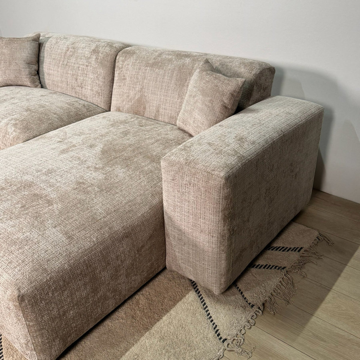 Sofas - Corner sofa beige chenille Wayne 264 cm - corner can be mounted left and right - Dimehouse
