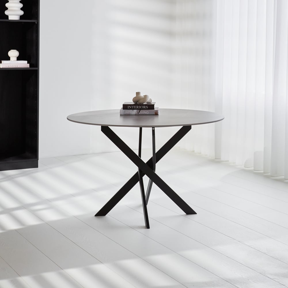 Vivian Gray dining table Dimehouse Gray LxWxH 141x141x11 Sintered stone Atmospheric photo front view