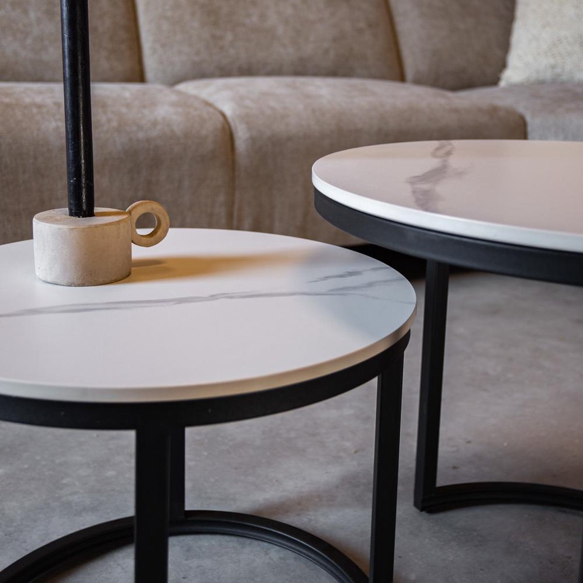 Coffee Tables - Round Coffee Table Set of 2 Sintered Stone Marble Look Paige White - Dimehouse