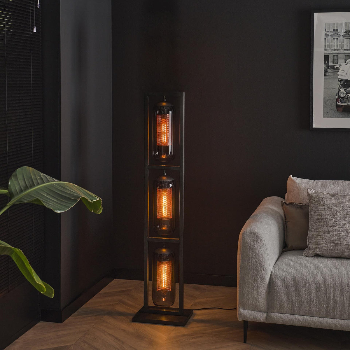 Floor lamp Hilda DH Interior Black LxWxH 162x38x29 Metal Atmospheric photo diagonal front view